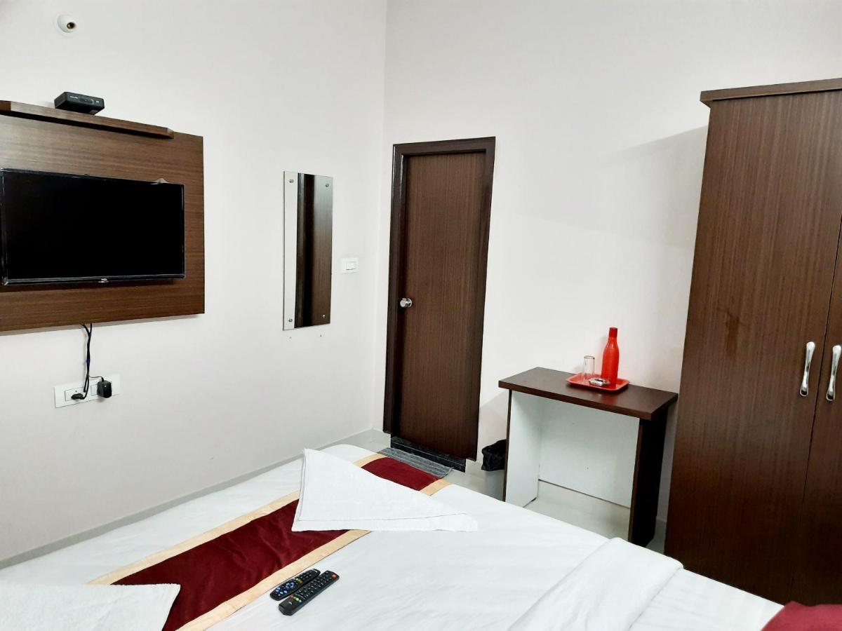 Hotel Royal Suites Bangalore Exterior foto